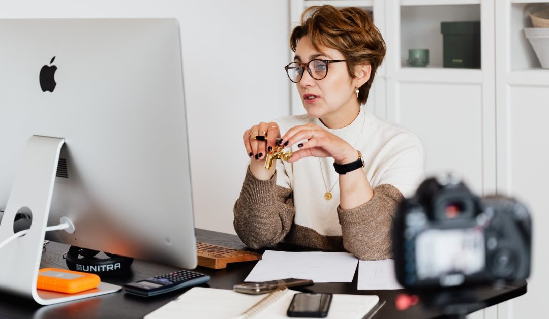 Competencias digitales para docentes de teleformación